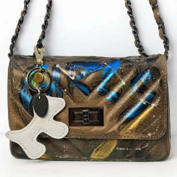rixi Gronau Bag Charm Taschenanhaenger Woofy Leder hellblau style